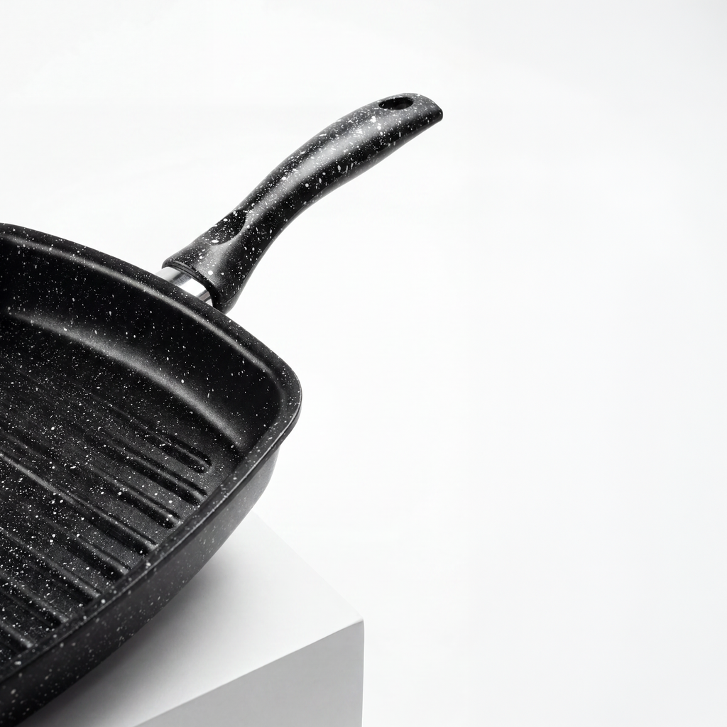 Cooker / Black