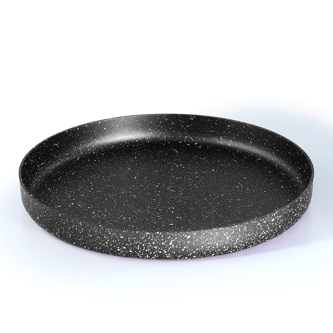 Baking / Black